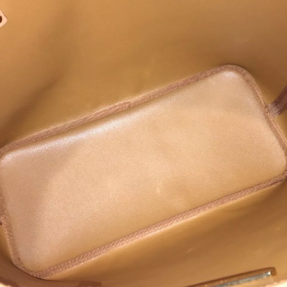 Michael Kors Jet travel carryall drawstring tote - Picture 3 of 7